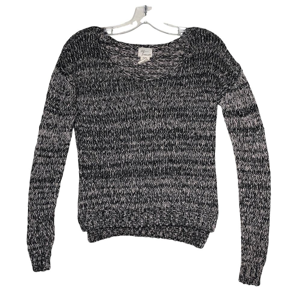 Andrea Jovine Women’s XS Knit Pullover Sweater Black White Scoop Neck